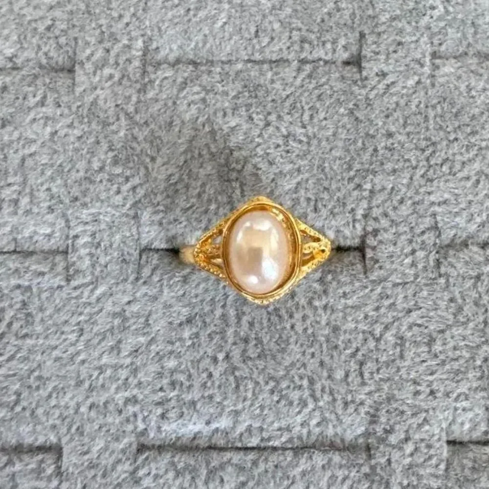 Unbranded Women's Gold Jewellery